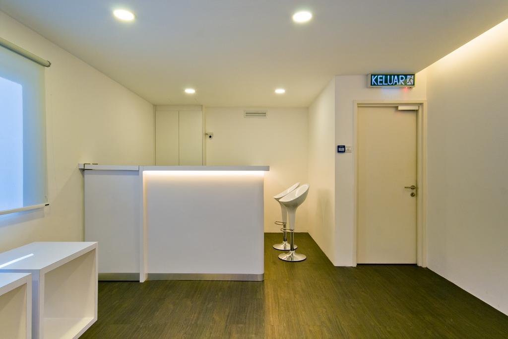 M Qube Hotel Sungai Dua Bukit Exterior photo